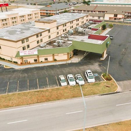 Oyo Hotel Tulsa Ok, I-44 Экстерьер фото