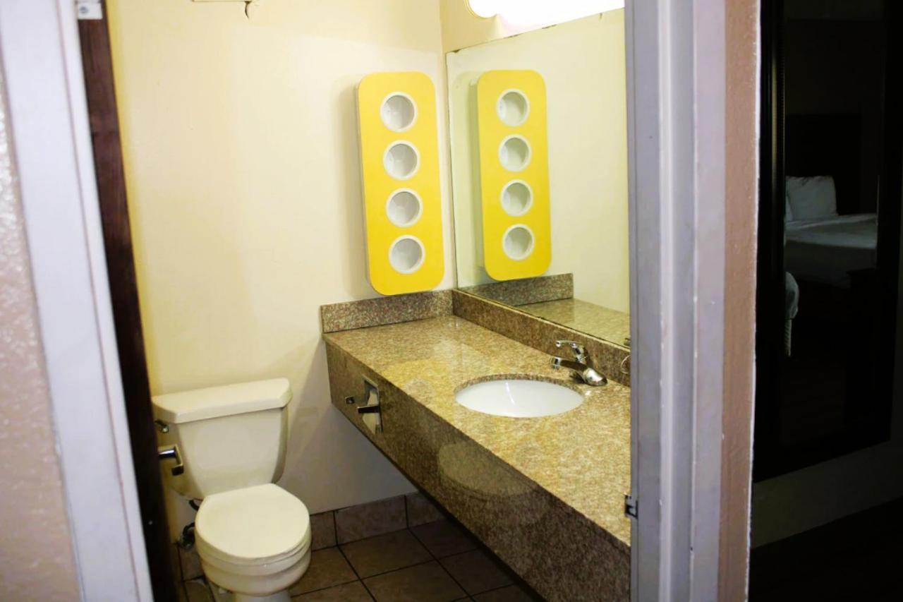 Oyo Hotel Tulsa Ok, I-44 Экстерьер фото
